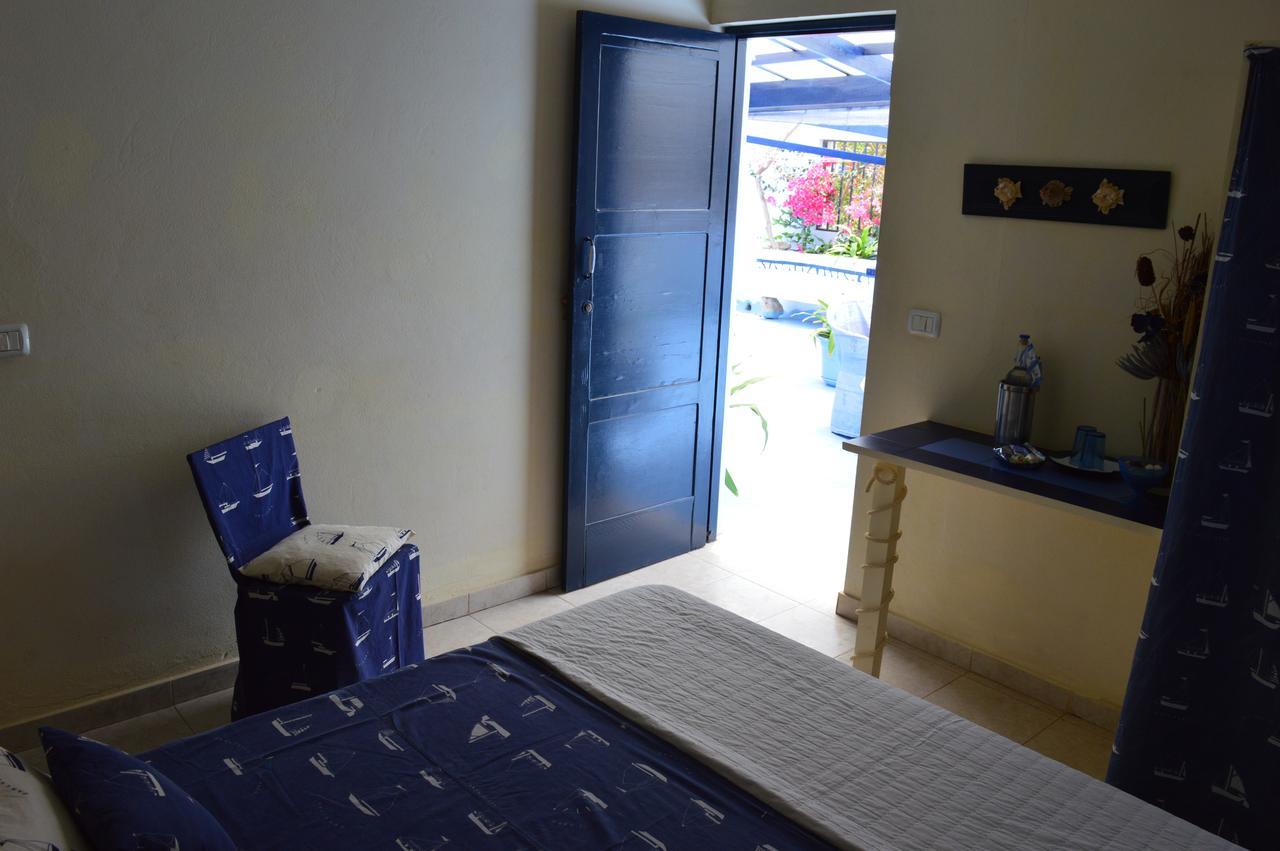 Bed and Breakfast Yacht Club Sal Palmeira Exterior foto