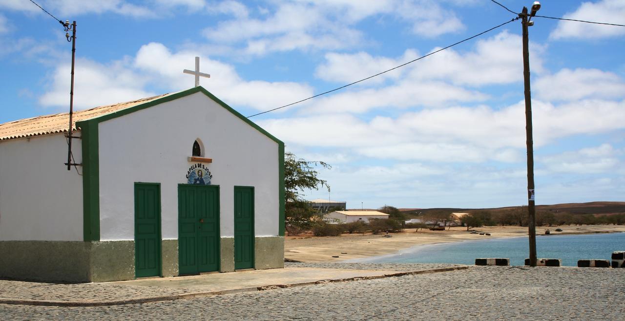 Bed and Breakfast Yacht Club Sal Palmeira Exterior foto
